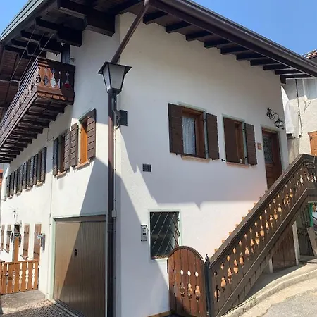 Tizzi Apartment *