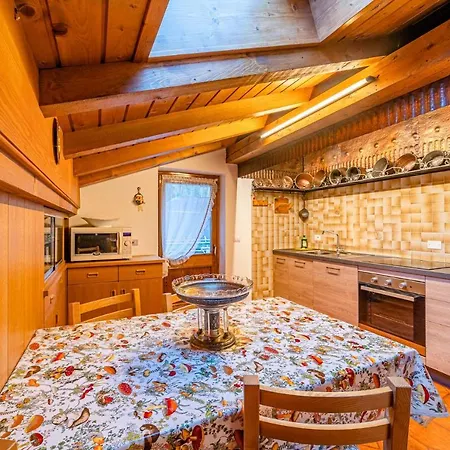Tizzi Apartment