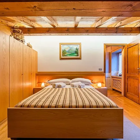Tizzi Apartment *